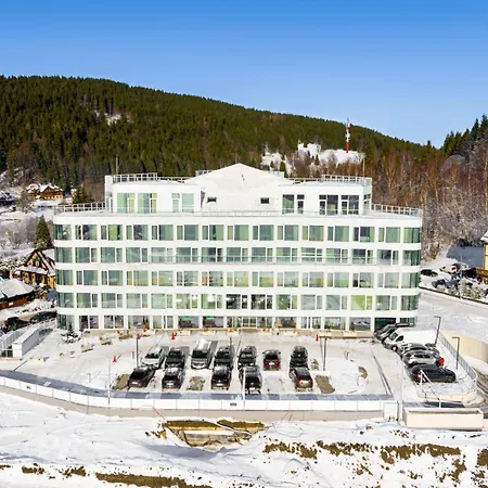 Sun & Snow, Aparthotel Biala Perla - Czarna Gora Resort Sienna (Klodzko)