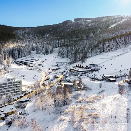 Biała Perła - Czarna Góra Resort, Sun&snow Hotel apartamentowy Sienna (Klodzko)