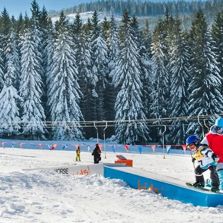 Apart Otel Biala Perla - Czarna Gora Resort, Sun & Snow Sienna (Klodzko)