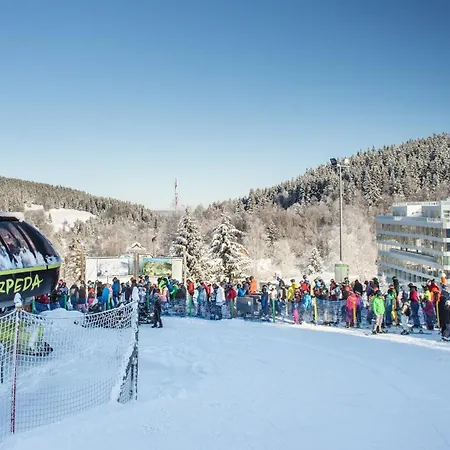 شقة فندقية Biala Perla - Czarna Gora Resort, Sun & Snow سيينا