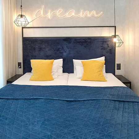 Biala Perla - Czarna Gora Resort, Sun & Snow Apart Otel