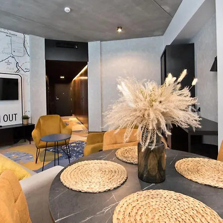 Aparthotel Sun & Snow, Aparthotel Biala Perla - Czarna Gora Resort 3*