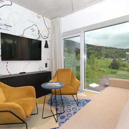 Aparthotel Sun & Snow, Aparthotel Biala Perla - Czarna Gora Resort 3*