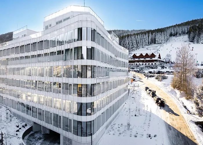 Biala Perla - Czarna Gora Resort, Sun & Snow 3* Sienna (Klodzko)