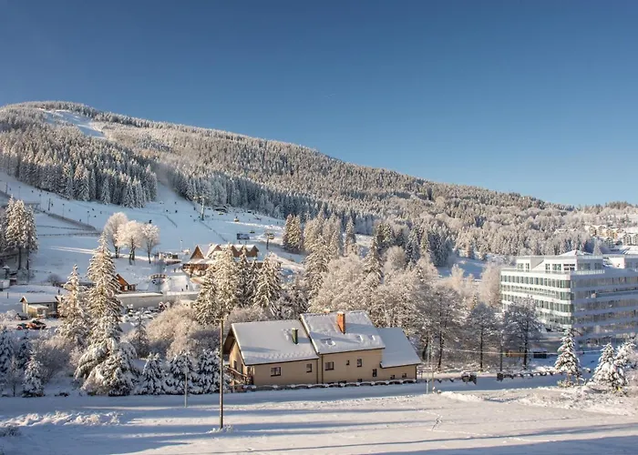 Biala Perla - Czarna Gora Resort, Sun & Snow Aparthotel Sienna (Klodzko)