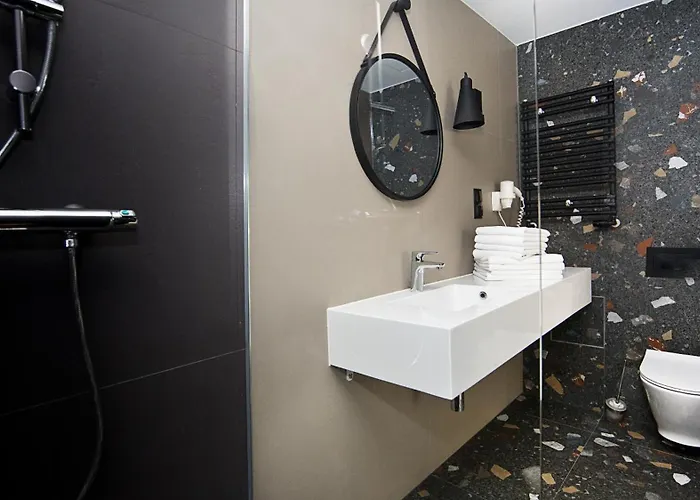 Biala Perla - Czarna Gora Resort, Sun & Snow Sienna (Klodzko)